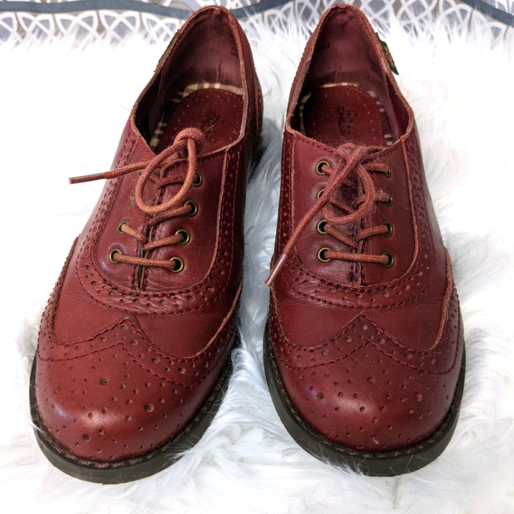 G.H. Bass genuine leather oxblood red oxfords, 8M